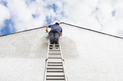 Peinture extérieure à Scolca — façades et ravalement